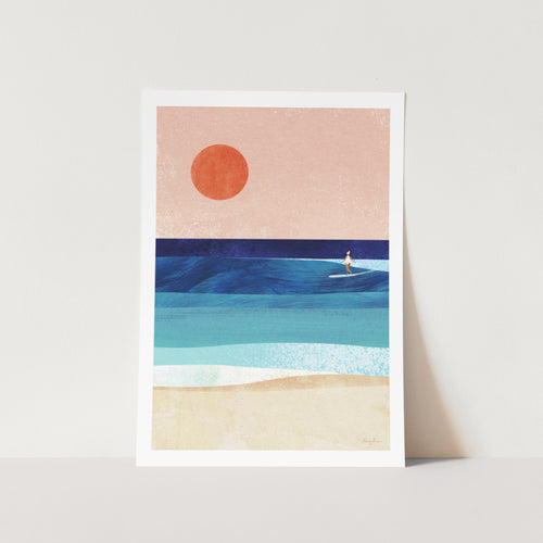Surf Girl v Art Print
