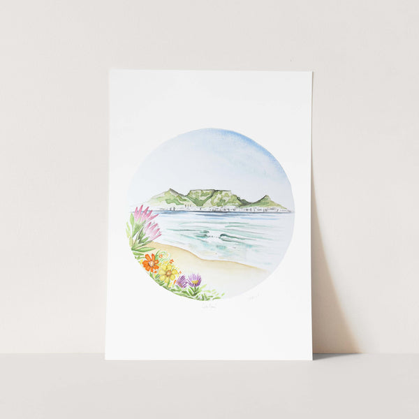 Table Mountain Wave Round Art Print